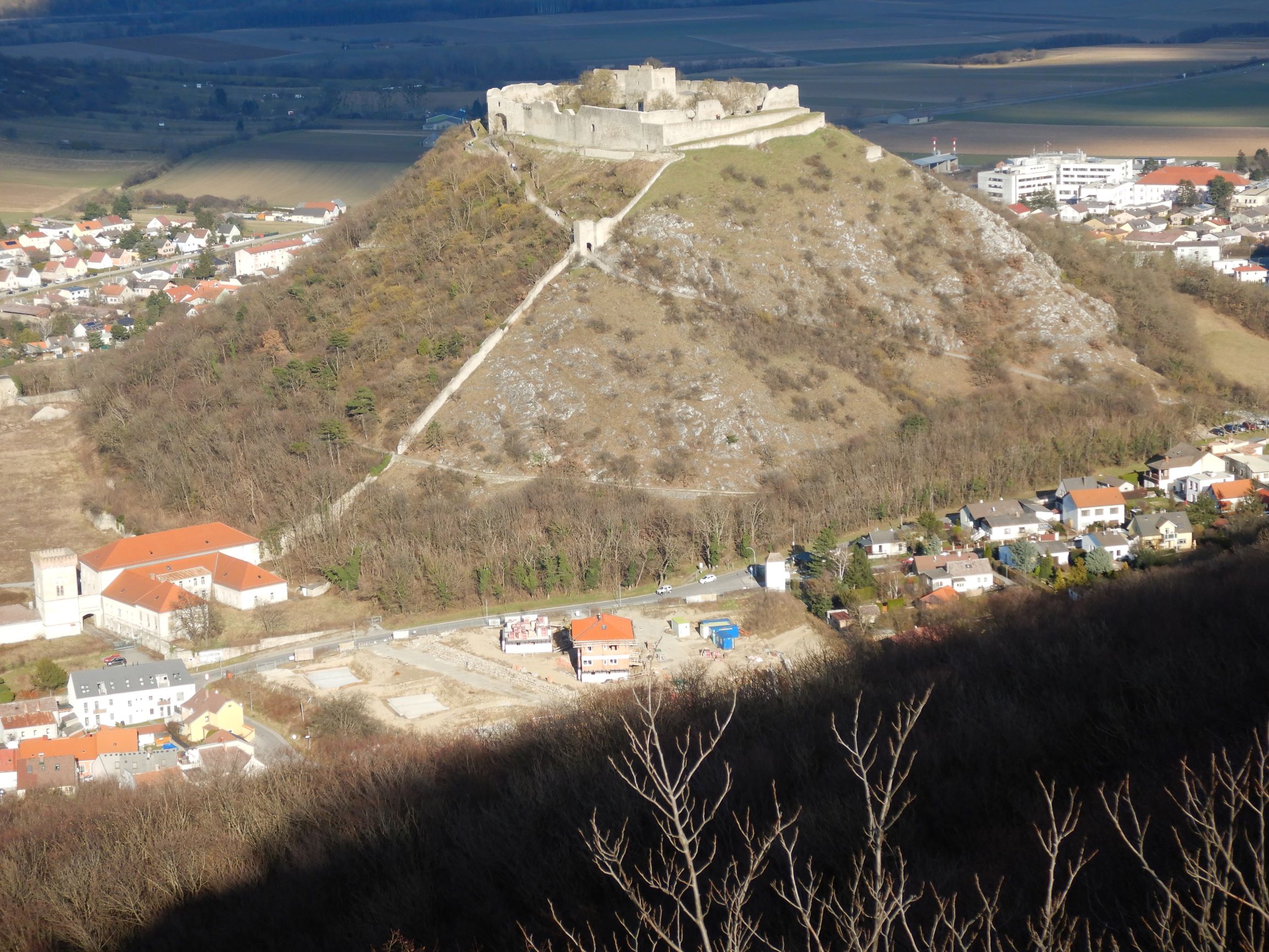 DSCN1400 schloßberg hainburg, 2021-03-06.JPG